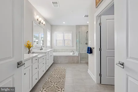 $999,999 | 15503 Twin River Circle, Bowie, MD 20716