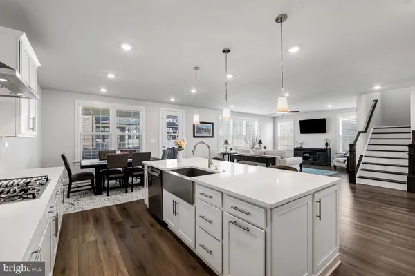 $1,050,000 | 15503 Twin River Circle, Bowie, MD 20716