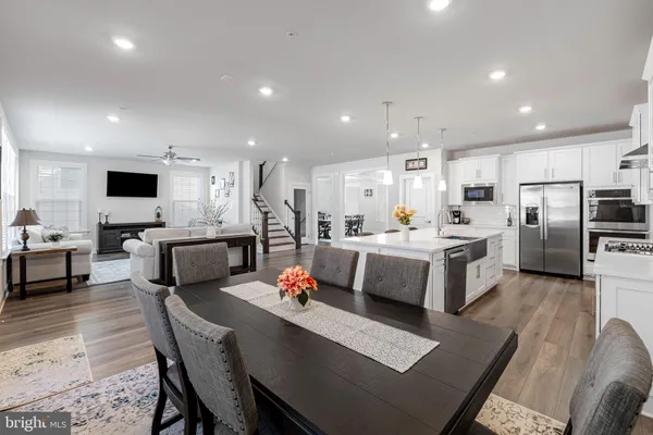 $1,050,000 | 15503 Twin River Circle, Bowie, MD 20716