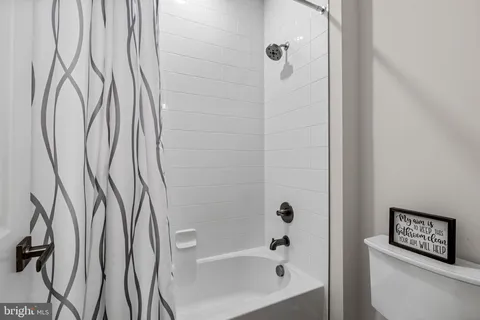 $999,999 | 15503 Twin River Circle, Bowie, MD 20716