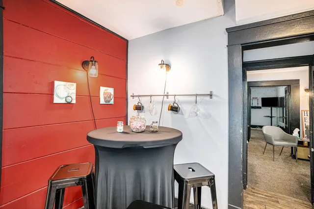 $195,000 | 205 Moores River Drive, Lansing, MI 48910