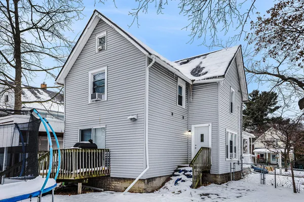 $189,000 | 205 Moores River Drive, Lansing, MI 48910