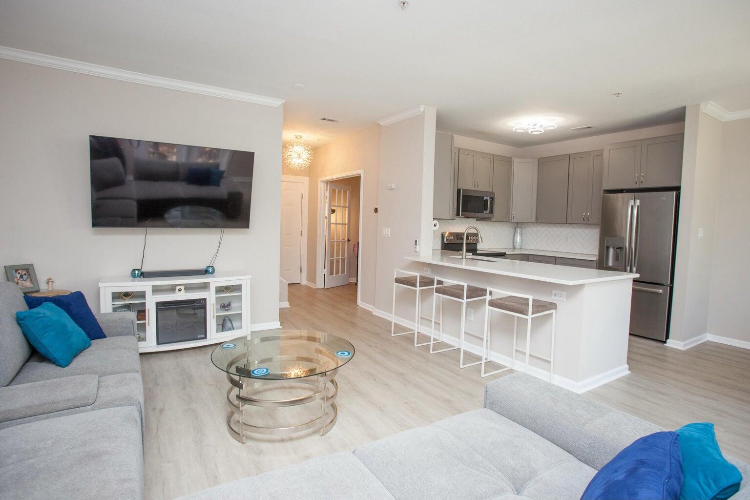 130 River Landing Drive, Unit 8209 Charleston, SC 29492 - Photo 1 of 59 20250301170850541676000000-o