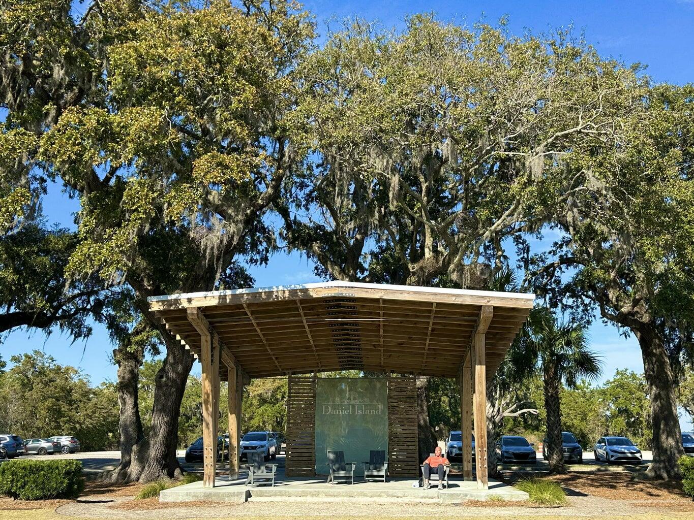 130 River Landing Drive, Unit 8209 Charleston, SC 29492 - Photo 52 of 59 20250303003054675886000000-o