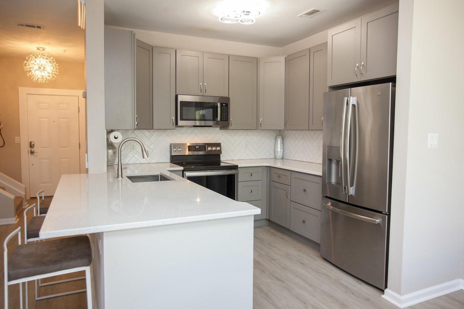 130 River Landing Drive, Unit 8209 Charleston, SC 29492 - Photo 6 of 59 20250301170814052351000000-o