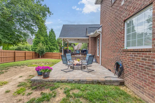 $729,900 | 2766 Trasbin Court, Thompson's Station, TN 37179