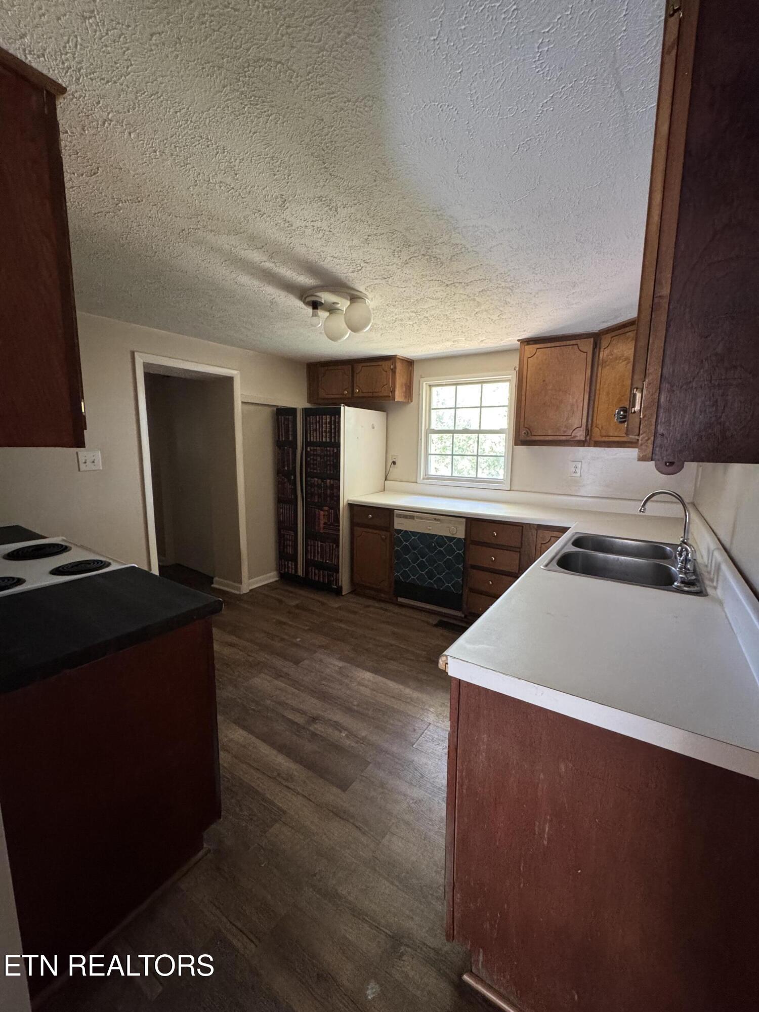 1300 Yellowstone Road Knoxville, TN 37914 - Photo 5 of 13 IMG_7796
