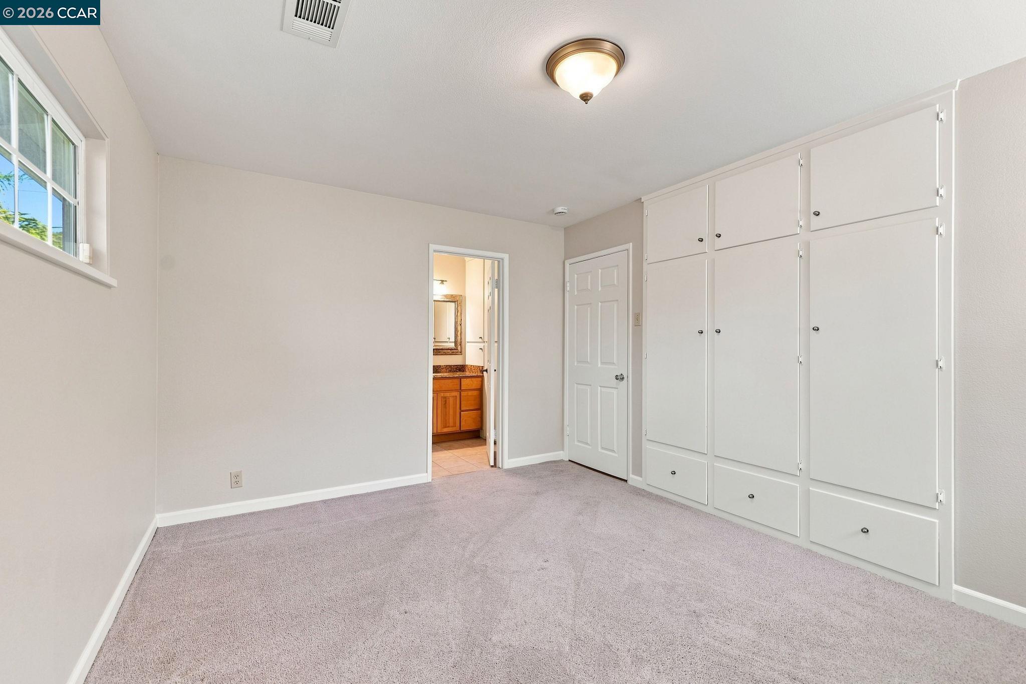 2358 Galway Road San Pablo, CA 94806 - Photo 13 of 33 Gallery Image 13