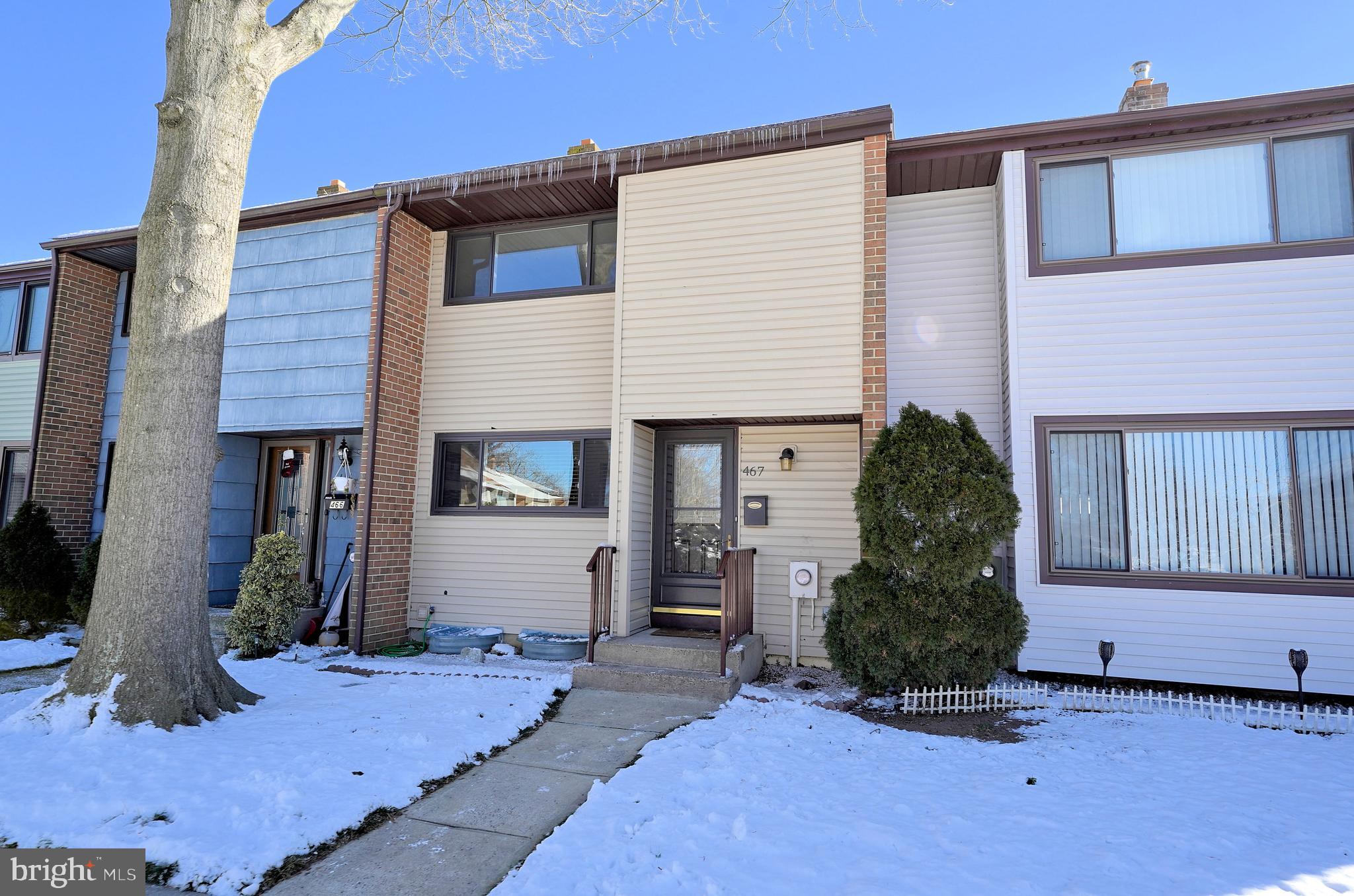 467 Fairfield Road East Windsor, NJ 08520 - Photo 1 of 47 Gallery Image 1
