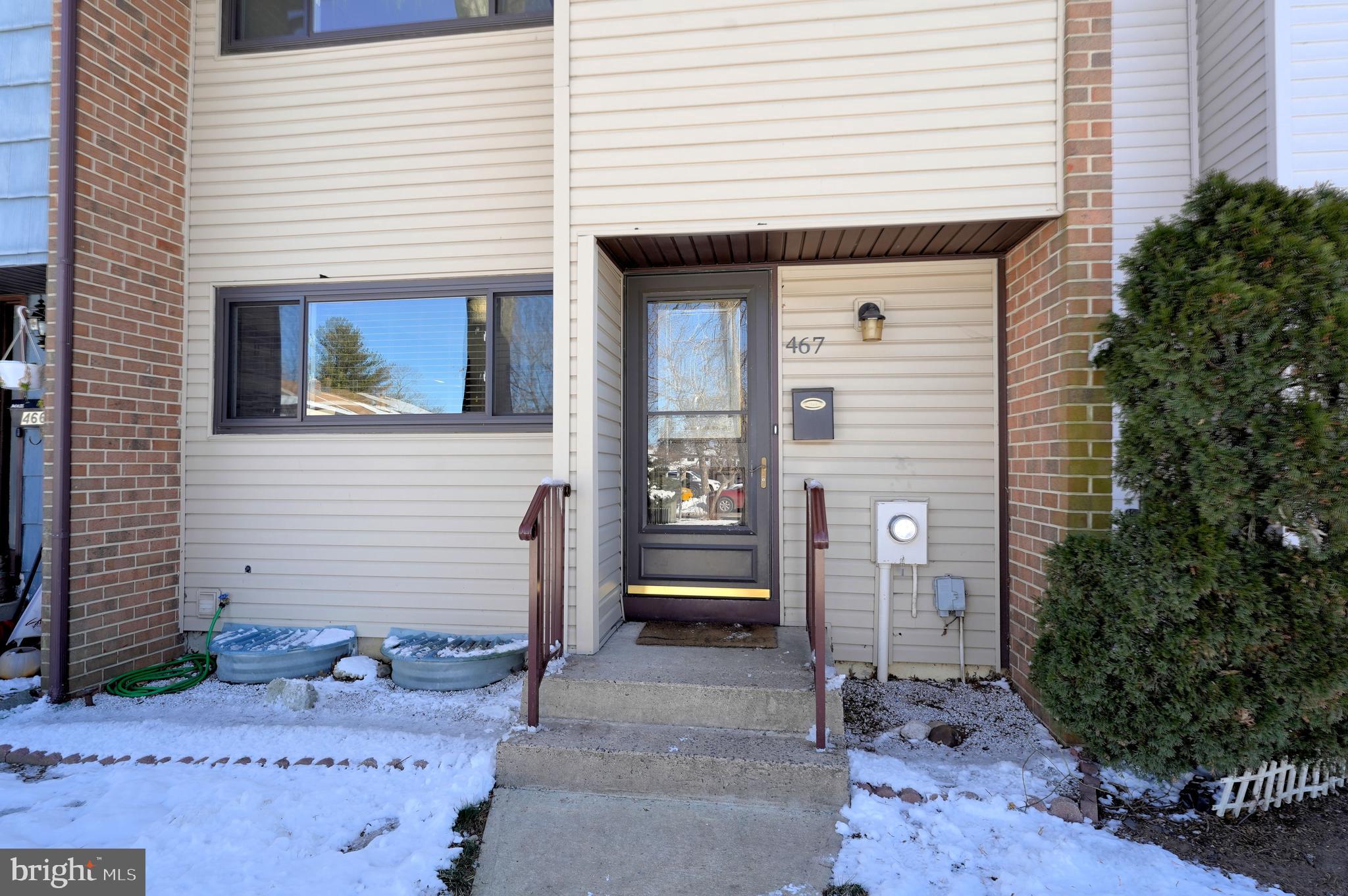 467 Fairfield Road East Windsor, NJ 08520 - Photo 3 of 47 Gallery Image 3