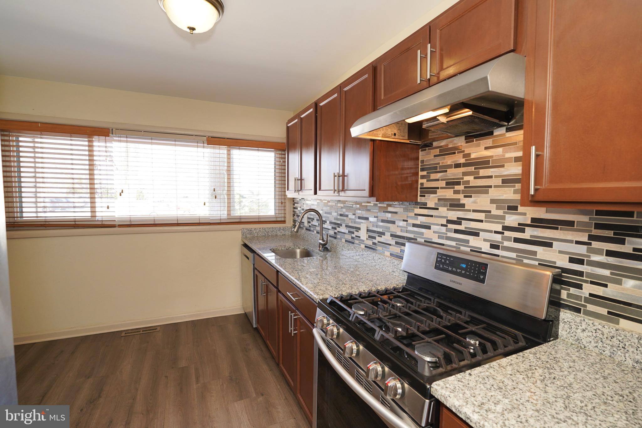 467 Fairfield Road East Windsor, NJ 08520 - Photo 6 of 47 Gallery Image 6