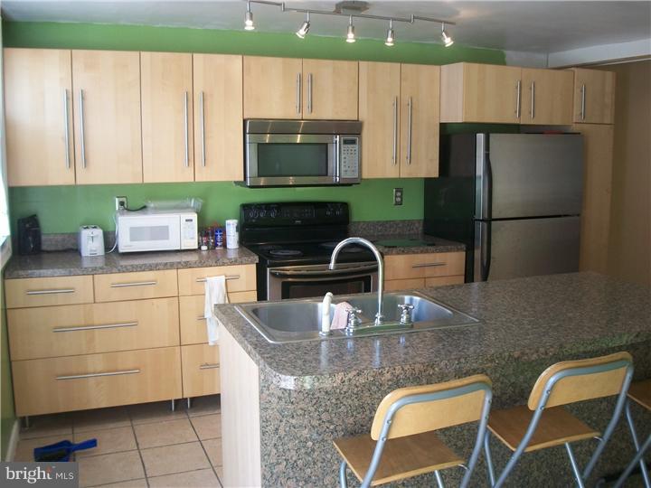 1136 Vernon Road Philadelphia, PA 19150 - Photo 11 of 25 Gallery Image 11