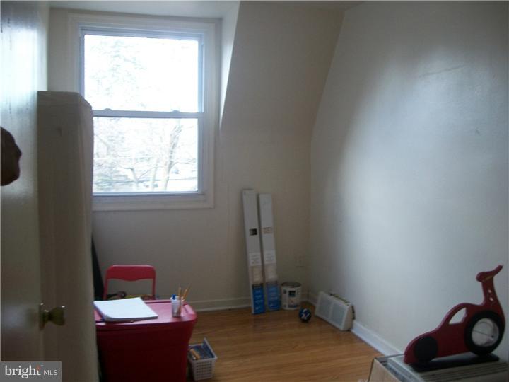 1136 Vernon Road Philadelphia, PA 19150 - Photo 19 of 25 Gallery Image 19