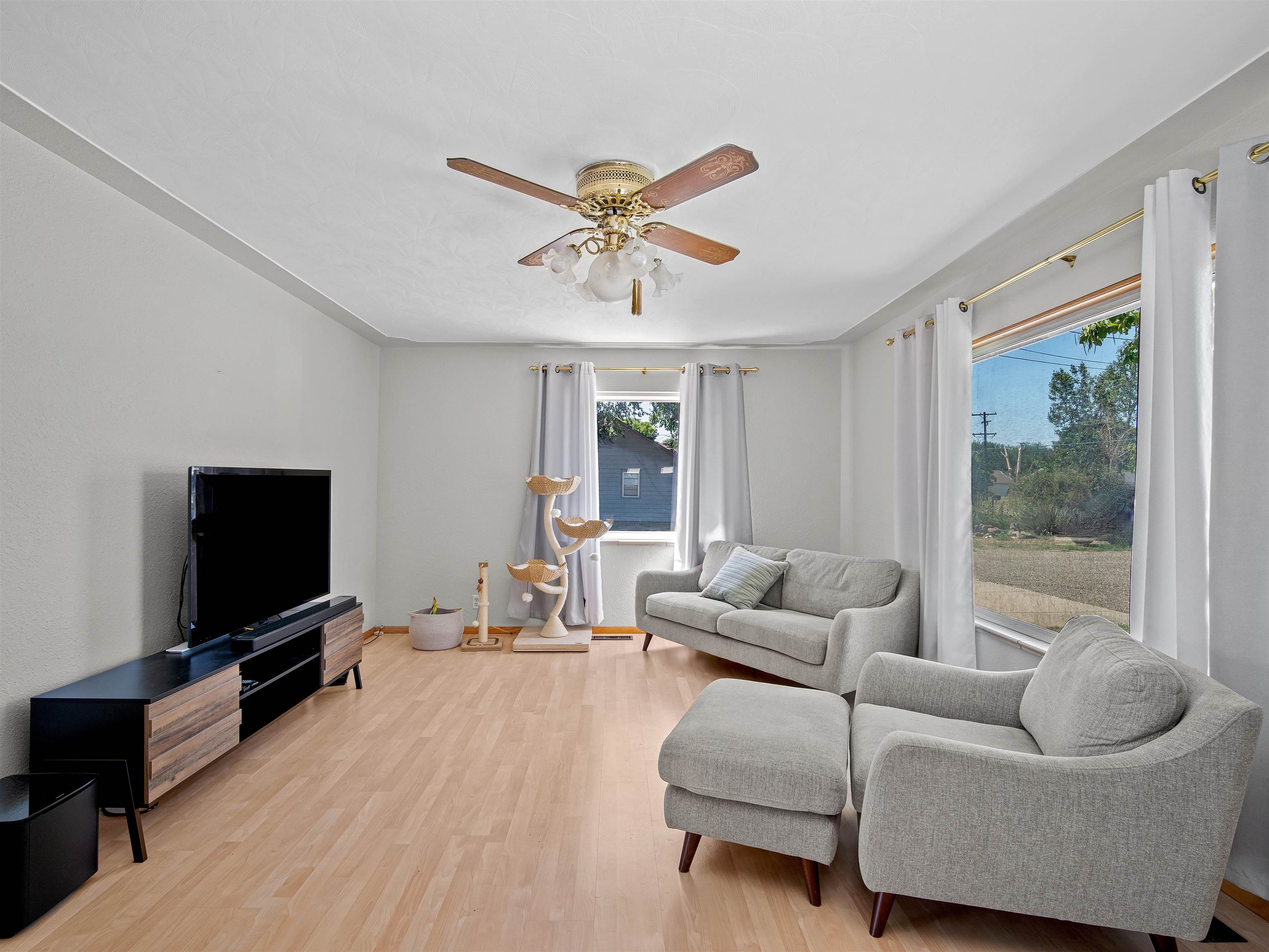 3065 East 1/2 Road Grand Junction, CO 81504 - Photo 3 of 16 Gallery Image 3