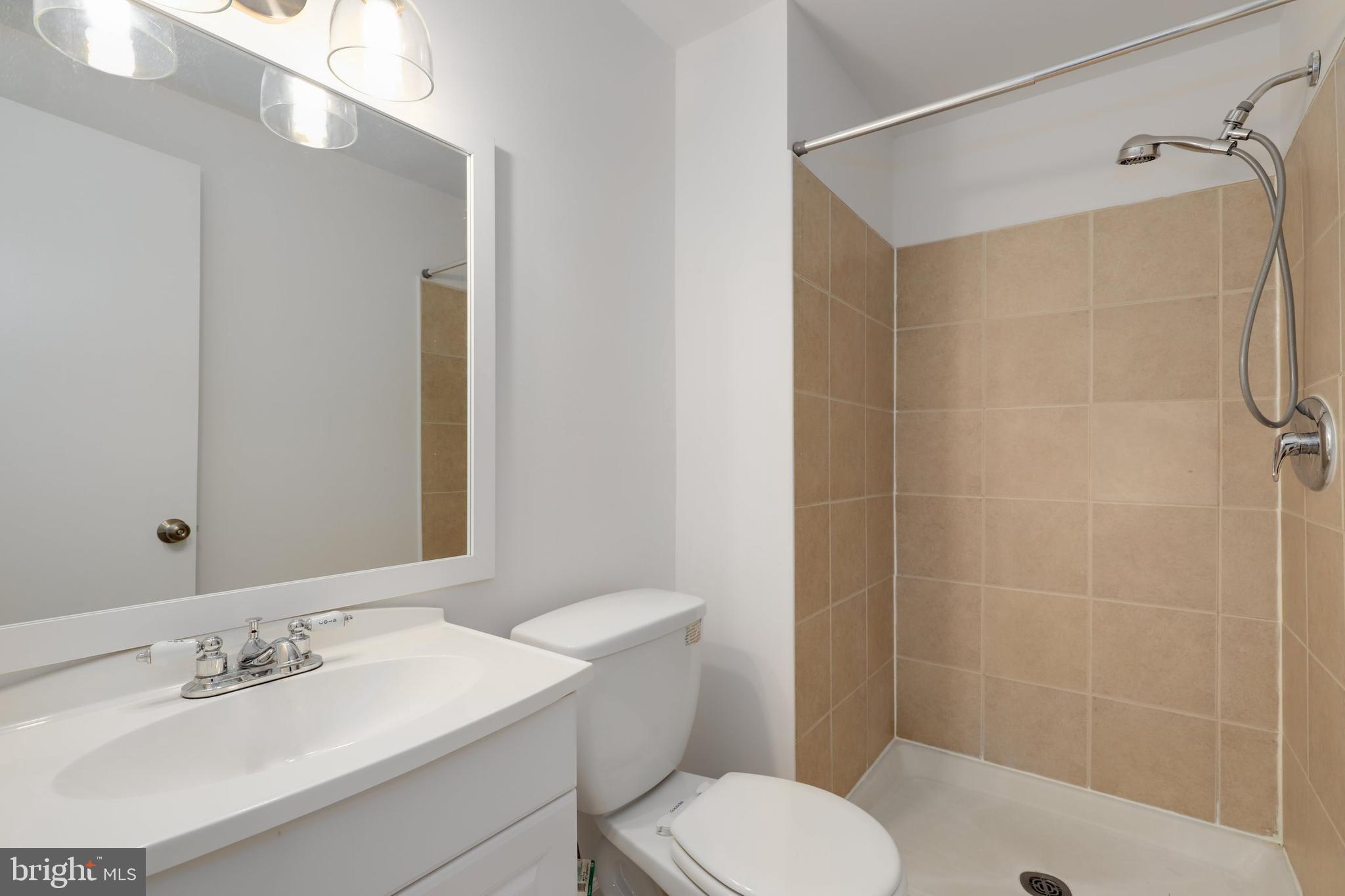 9047 Centerway Road Gaithersburg, MD 20879 - Photo 18 of 31