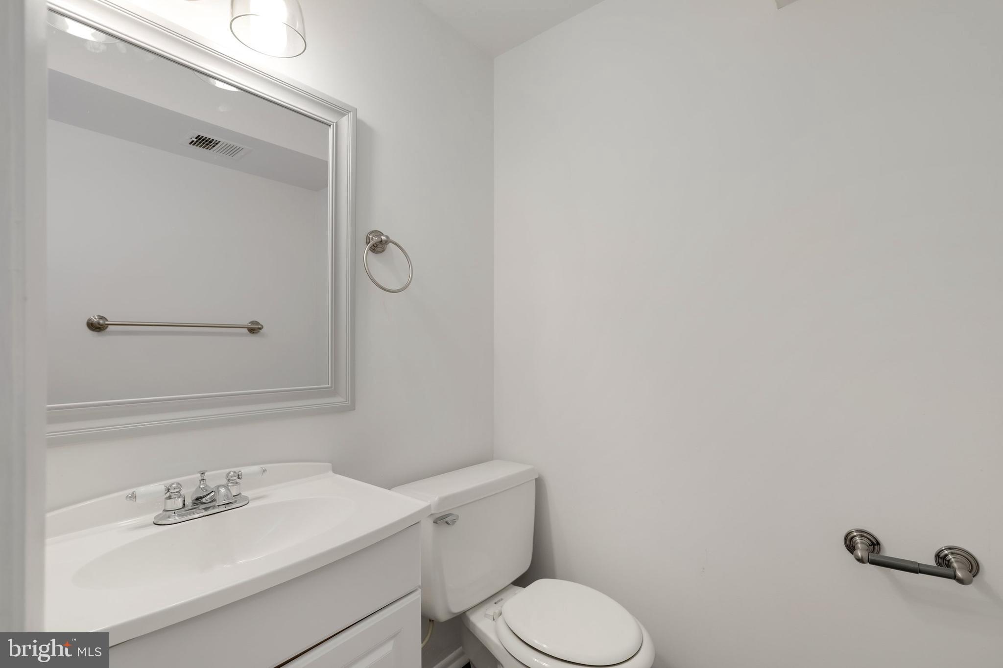9047 Centerway Road Gaithersburg, MD 20879 - Photo 26 of 31