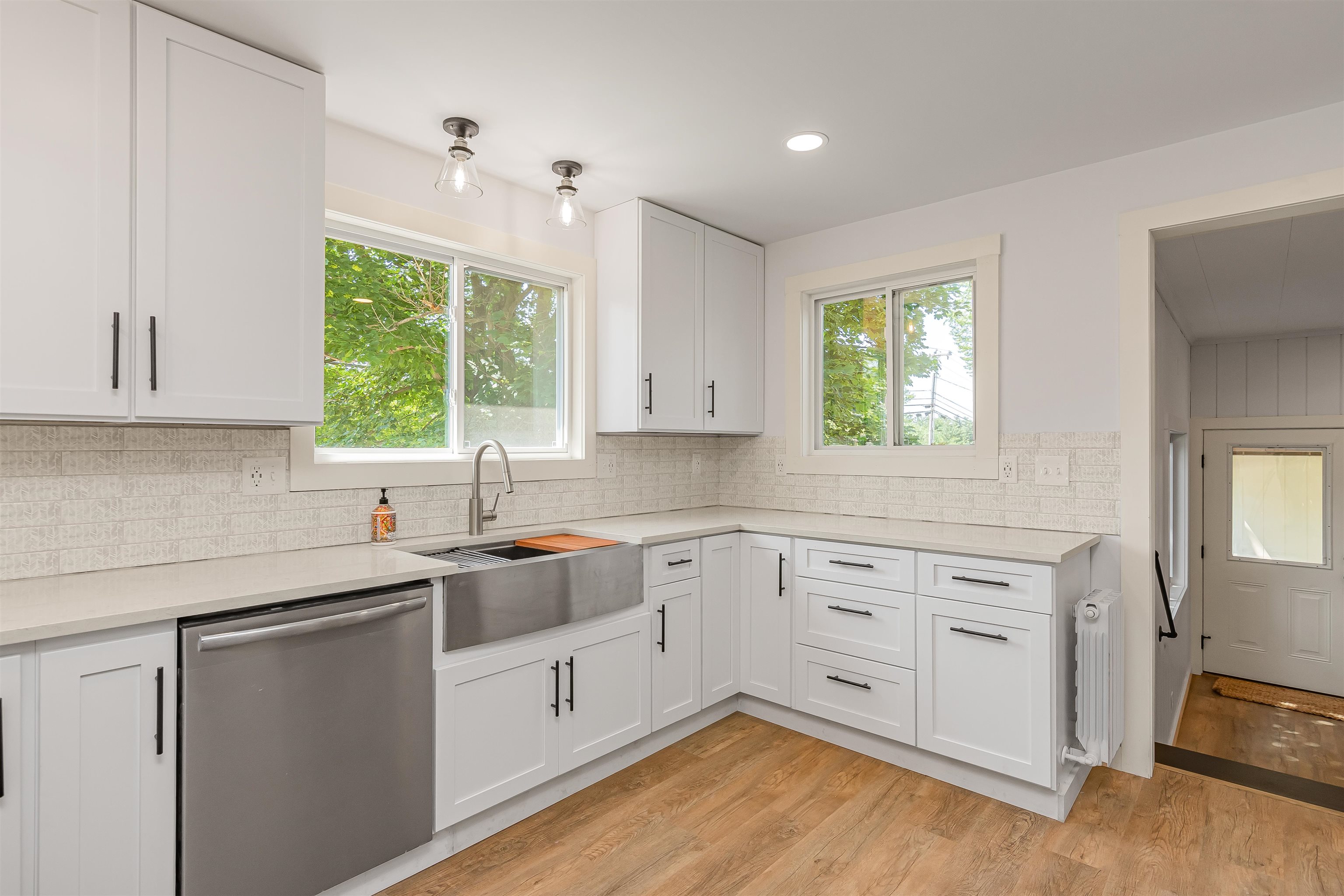 1615 Essex Road Williston, VT 05495 - Photo 10 of 40 Gallery Image 10