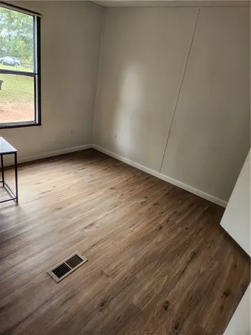 $1,250 | 1212 Arnold Road, Anderson, SC 29625