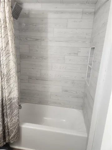 $1,250 | 1212 Arnold Road, Anderson, SC 29625