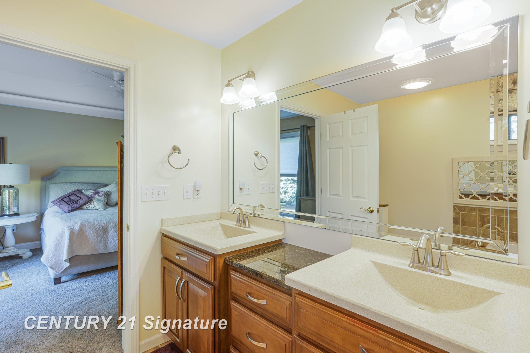 4087 Autumn Ridge Saginaw, MI 48603 - Photo 26 of 66