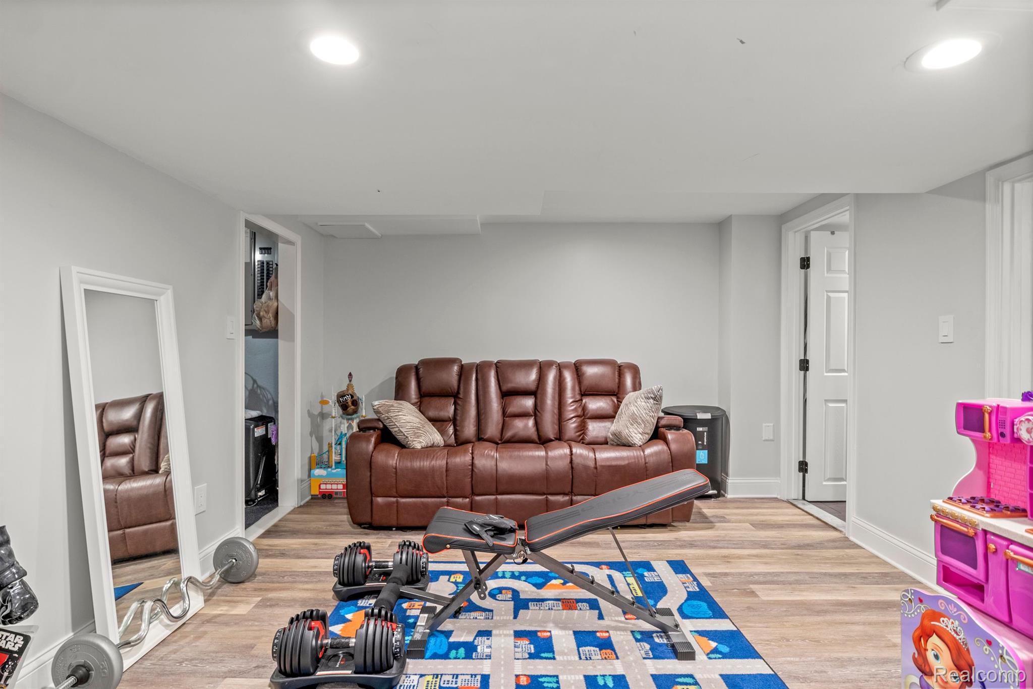 43968 Brandywyne Road Canton, MI 48187 - Photo 38 of 59 Gallery Image 38
