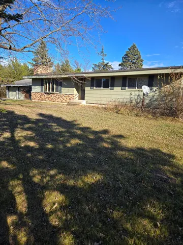 $260,000 | N11612 10th Avenue, Necedah, WI 54646