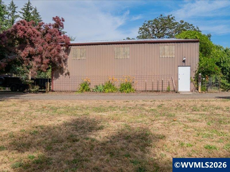 33842 Brewster Road Lebanon, OR 97355 - Photo 31 of 38