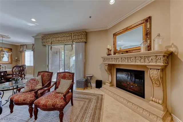 $695,000 | 15 Via Mantova, Unit 205, Henderson, NV 89011