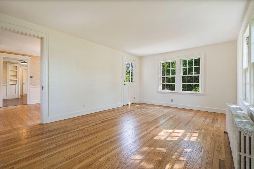 5 Phillips Road Falmouth, ME 04105 - Photo 21 of 58 12_DSC06533