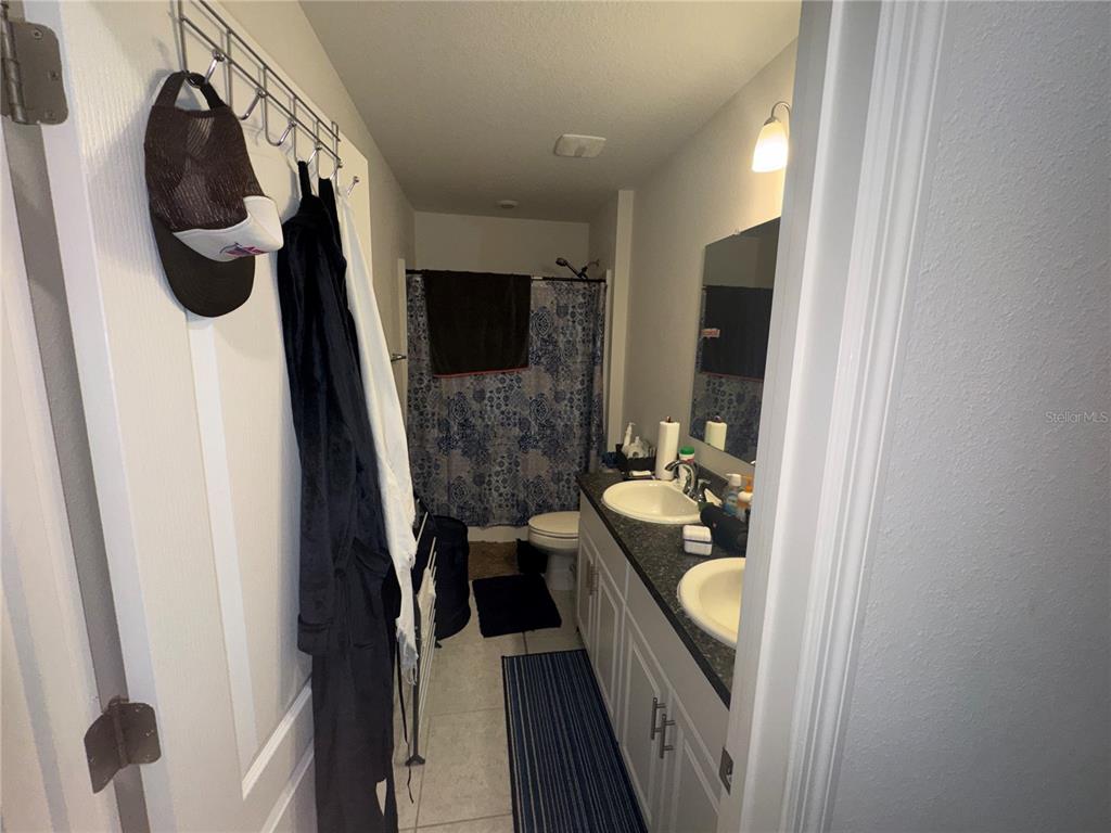 14035 Canyon Swallow Road Weeki Wachee, FL 34614 - Photo 5 of 17