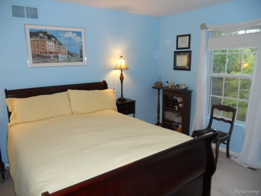 287 Wood Point Howell, MI 48843 - Photo 11 of 11 Bedroom 3