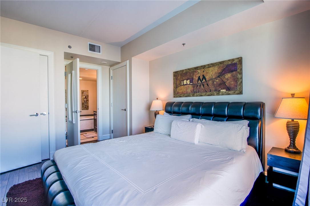 2700 South Las Vegas Boulevard, Unit 3307 Las Vegas, NV 89109 - Photo 7 of 15
