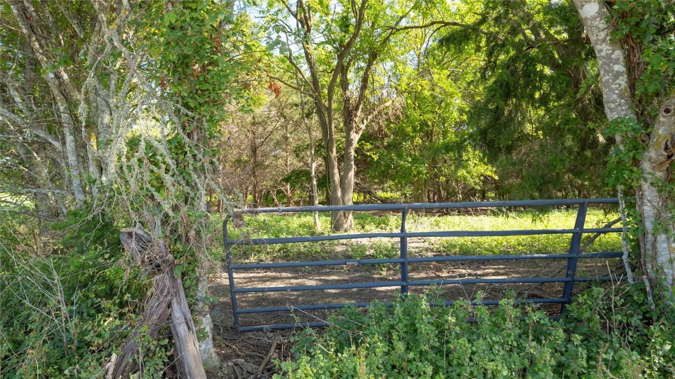 0 Tbd Cameron, TX 76520 - Photo 27 of 31 entrance gate