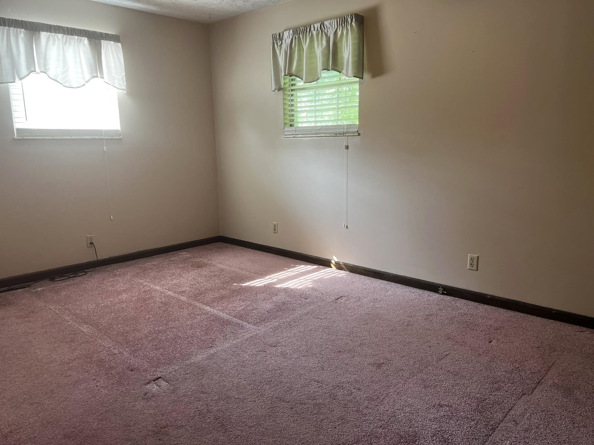 619 West Greenhill Road Ashland, KY 41102 - Photo 10 of 42
