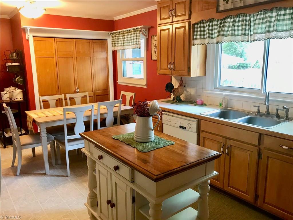 2707 Regal Road Reidsville, NC 27320 - Photo 8 of 23 Gallery Image 8
