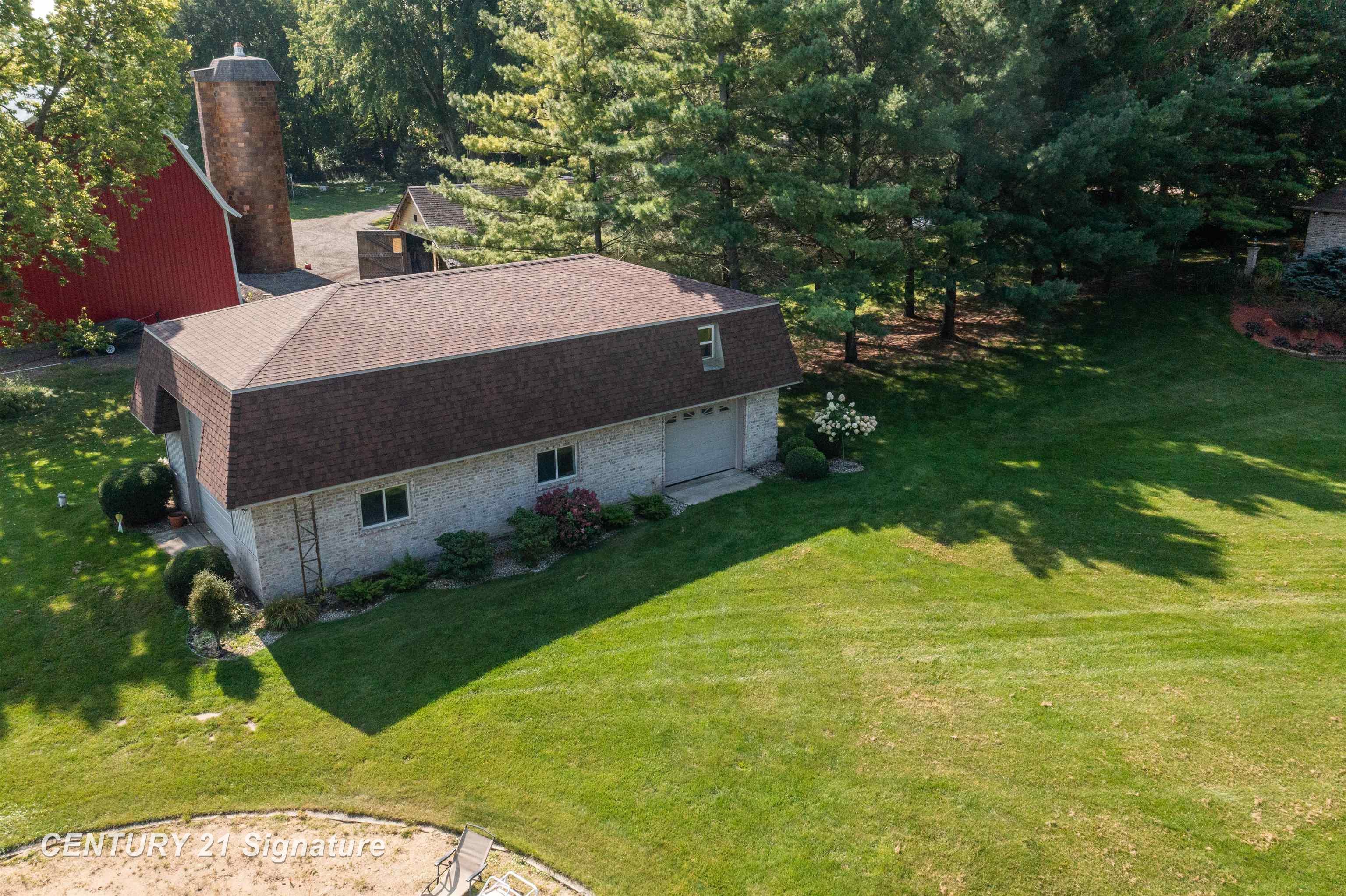 5600 North River Road Freeland, MI 48623 - Photo 84 of 95 50144172-97a3857c-ddff-4392-b482-e3a0f61a8df8.JPG