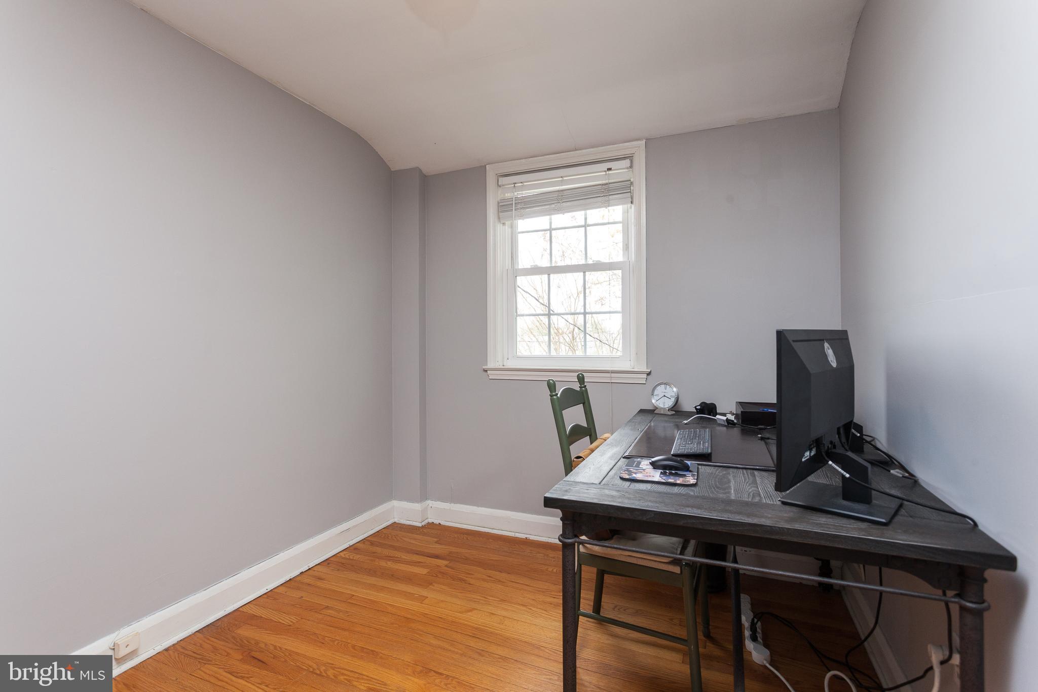 1637 Hardwick Road Towson, MD 21286 - Photo 12 of 25 Upstairs BR # 1