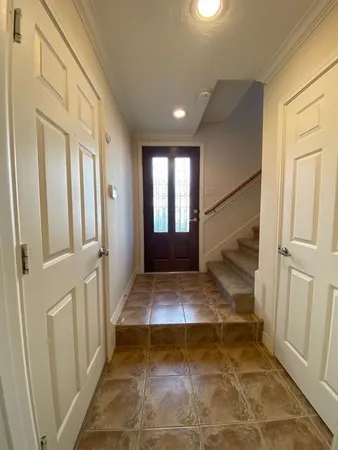 $2,000 | 3710 Sherwood Lane, Unit 108, Houston, TX 77092