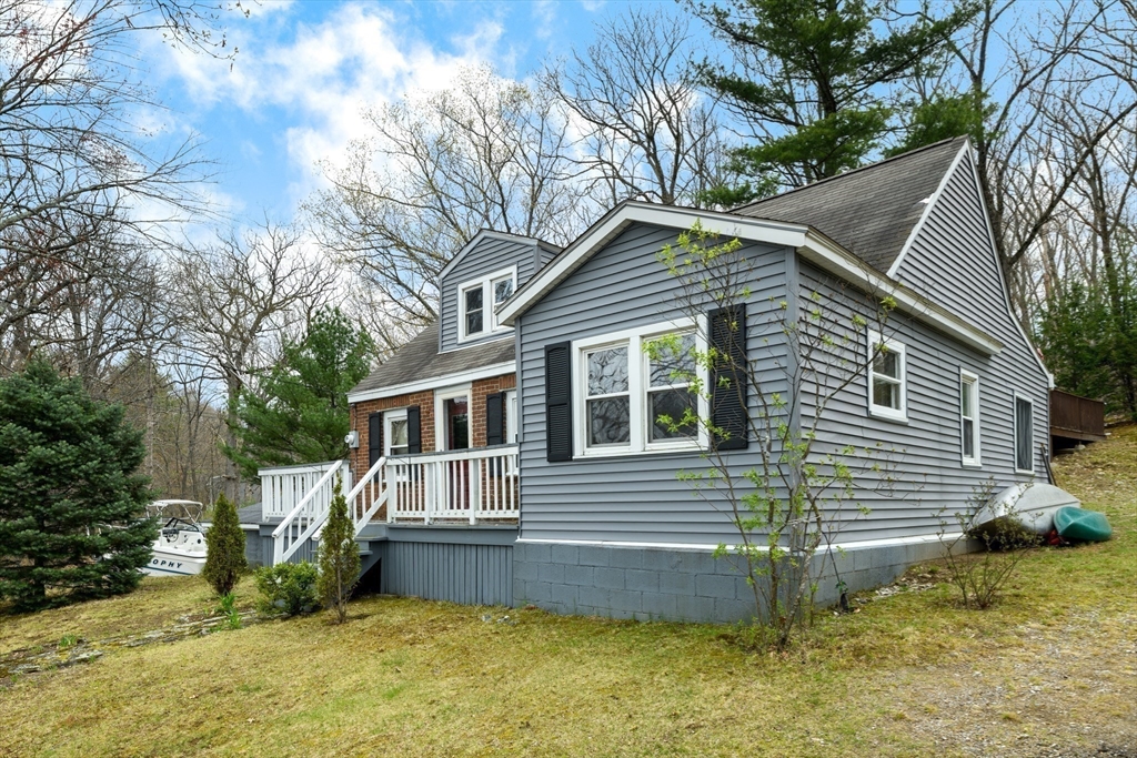 51 Reed Road Shrewsbury, MA 01545 - Photo 4 of 23