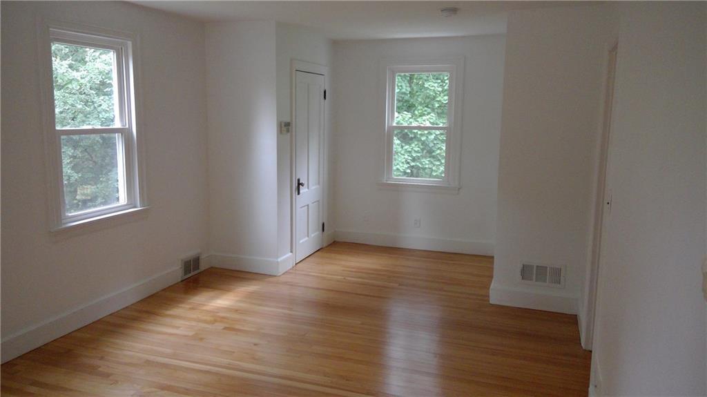 342 Middle Road Falmouth, ME 04105 - Photo 13 of 26 Photo