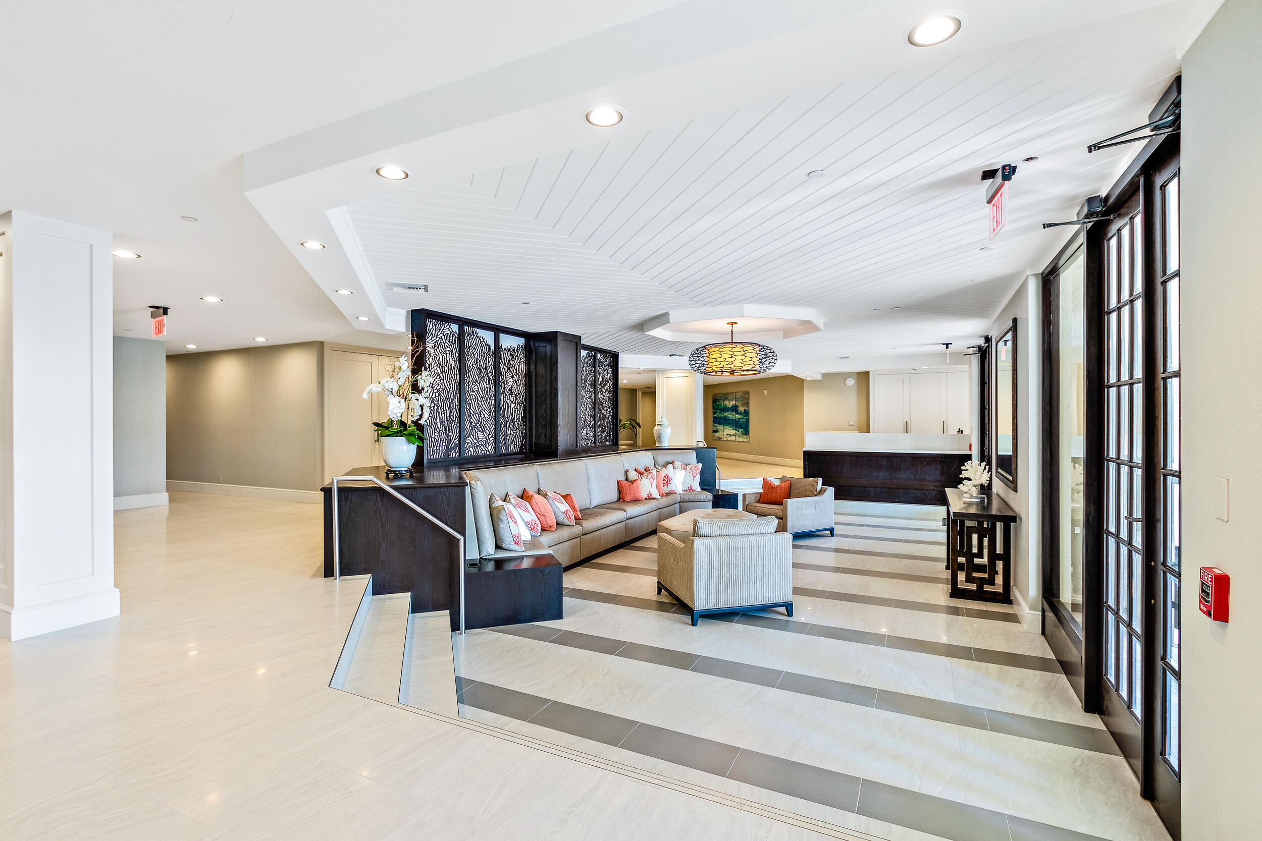19750 South Beach Road, Unit 605 Jupiter, FL 33469 - Photo 39 of 45 Lobby