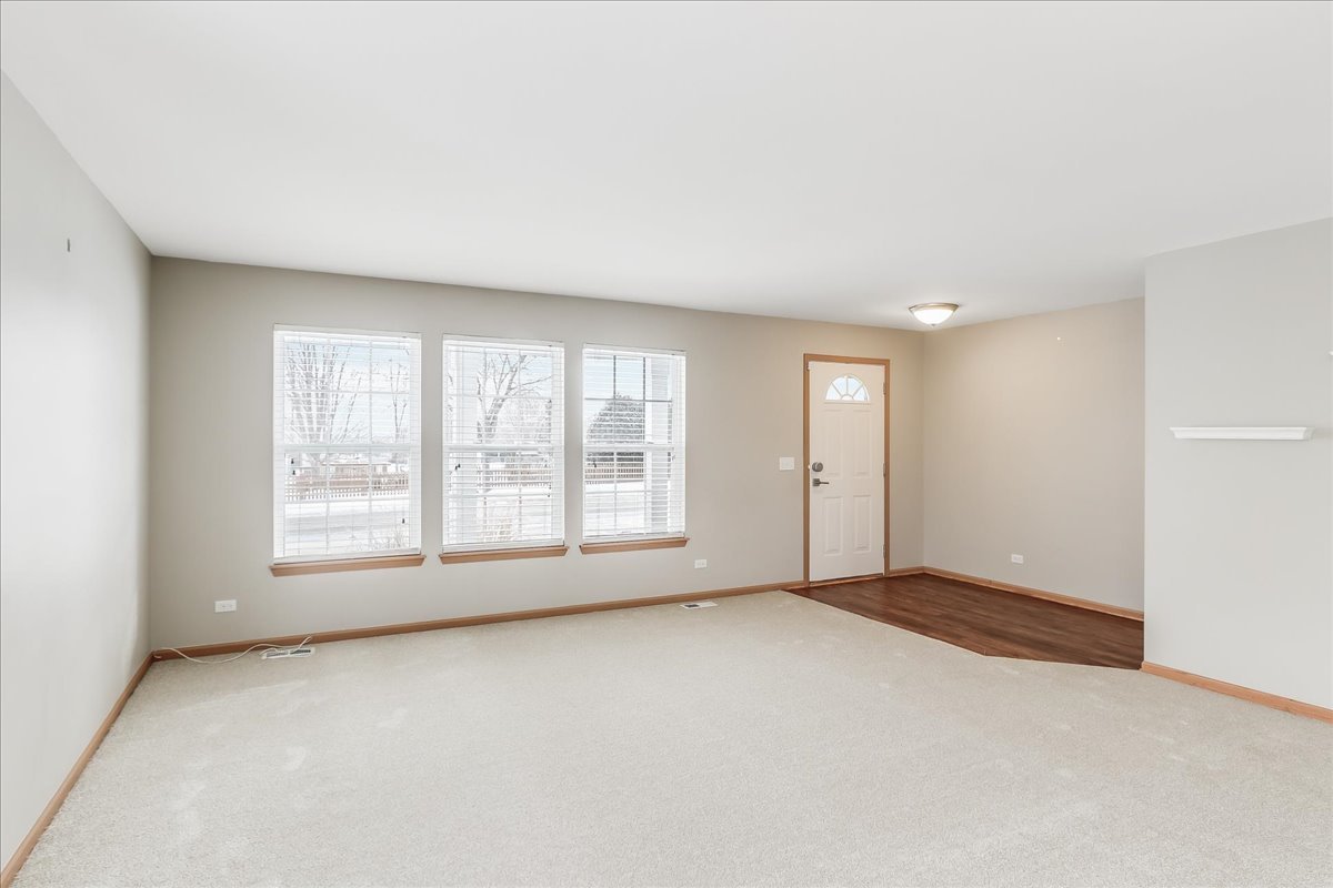 600 Spring Drive Marengo, IL 60152 - Photo 3 of 30