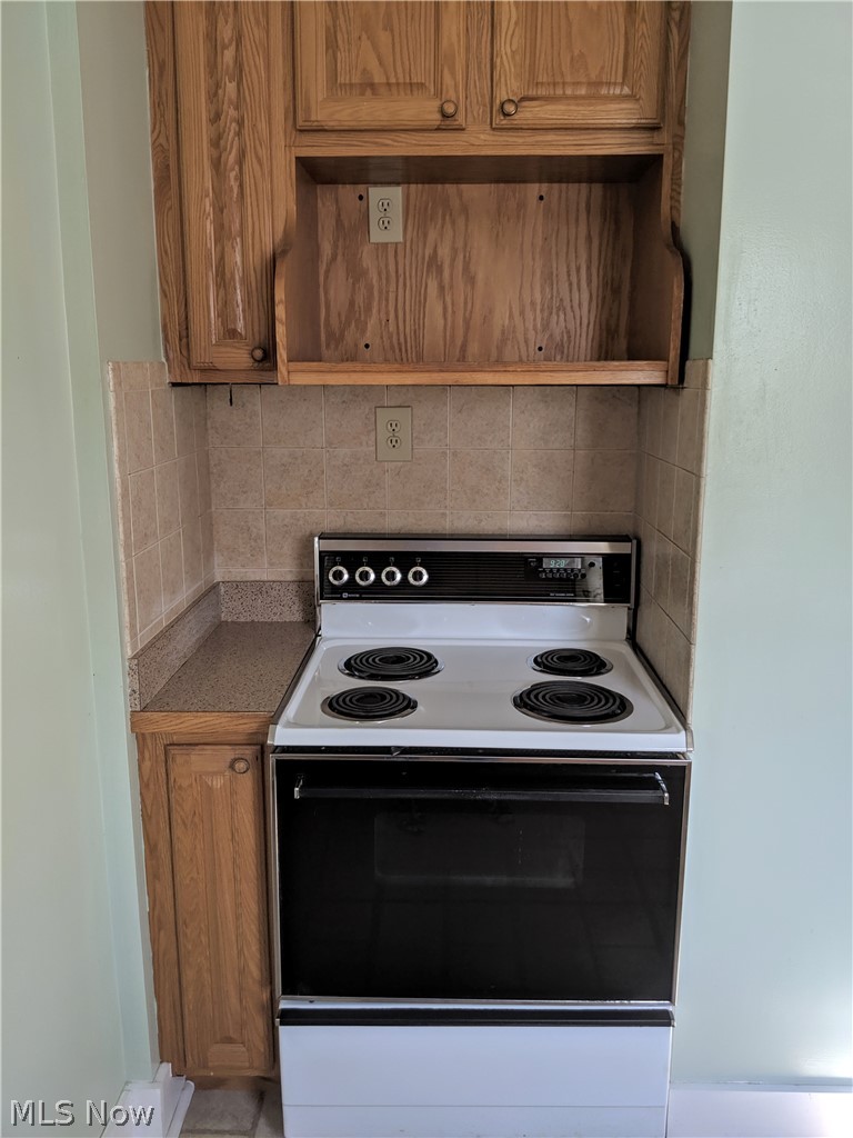 398 Stanley Road Akron, OH 44312 - Photo 6 of 18