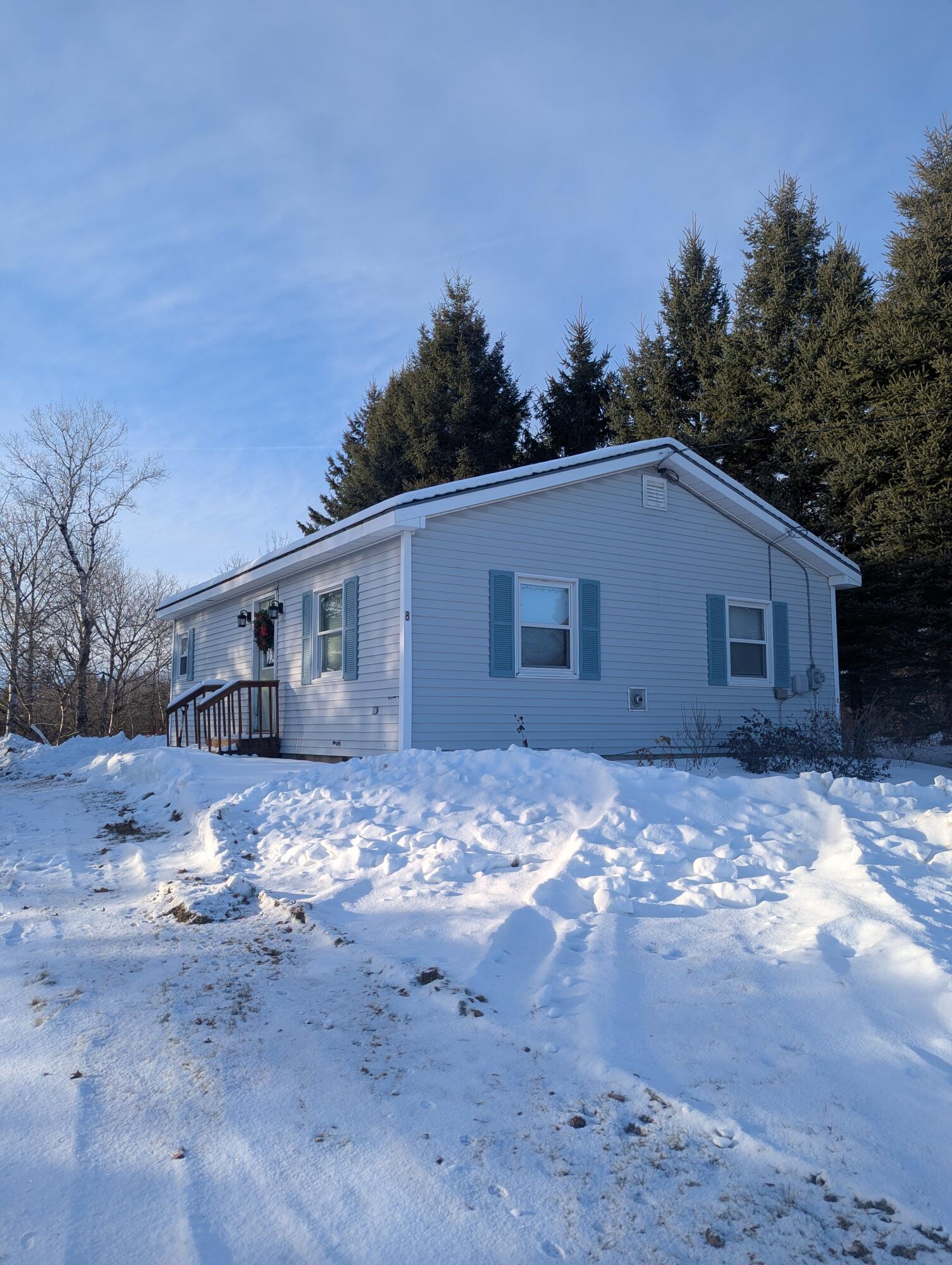 8 Ross Ridge Road Littleton, ME 04730 - Photo 2 of 19 2 Front