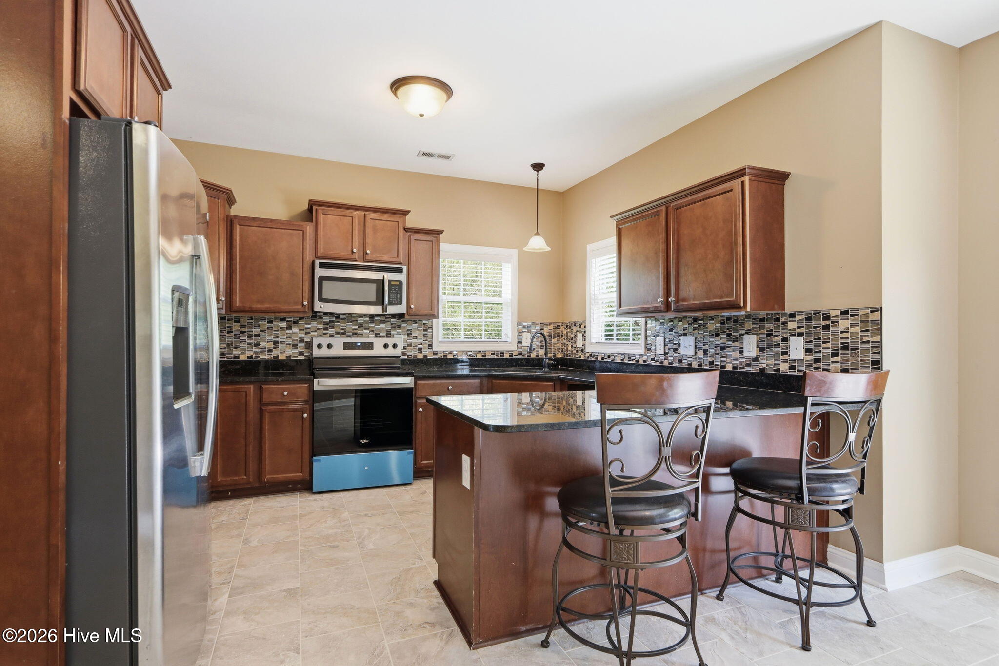 306 Oak Ridge Court Swansboro, NC 28584 - Photo 8 of 46