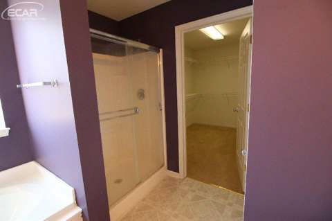 895 Deer Valley Road Holly, MI 48442 - Photo 21 of 27 20436246-20.JPG