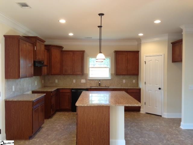126 Arnold Mill Road Simpsonville, SC 29680 - Photo 3 of 10 Gallery Image 3