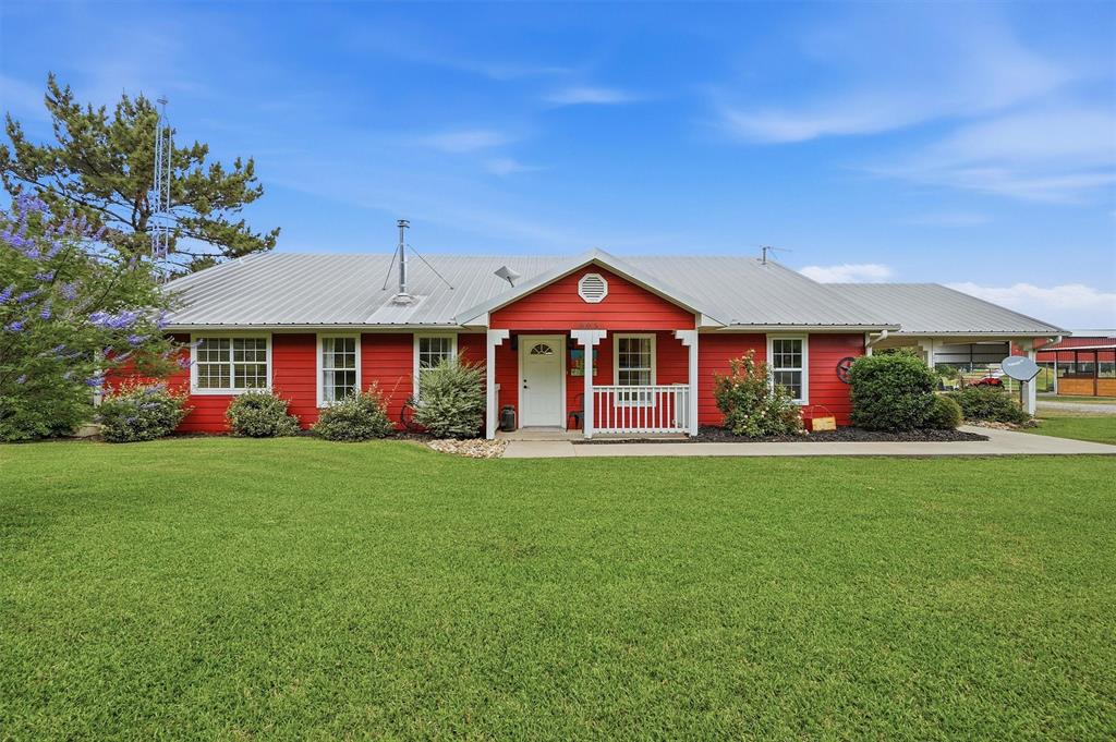 905 Crawford Road Sadler, TX 76264 - Photo 2 of 40 Charming Farmhouse