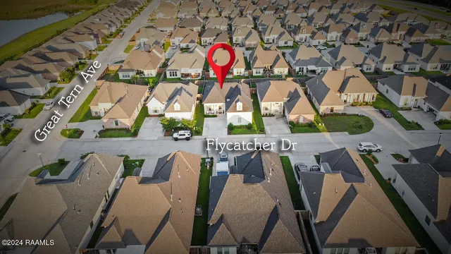 $410,000 | 529 Flycatcher Drive, Baton Rouge, LA 70810