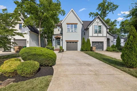 $1,400,000 | 4114 Oriole Place, Nashville, TN 37215